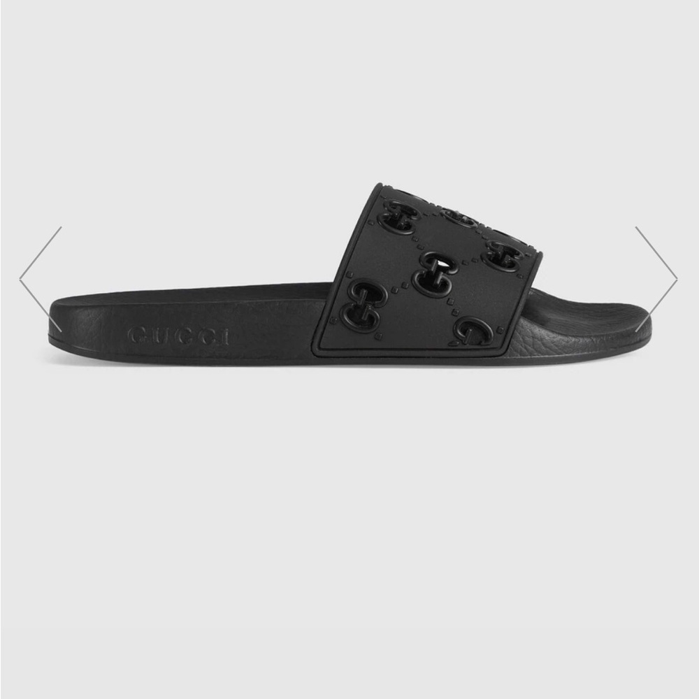 Gucci WOMEN'S‎ RUBBER GG SLIDE SANDAL in black